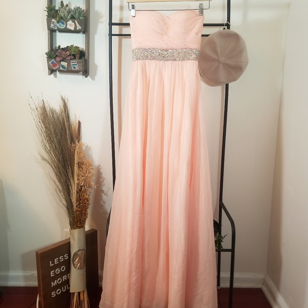 ANNYLEE XS Peachy Prom, Bridesmaid Dress with Rhinestones and Ribbon Tied Back